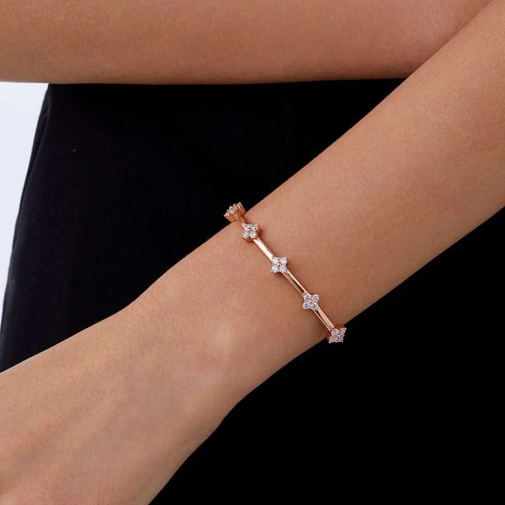 Clover Full Moissanite Diamond Bangle with Certificate 925 Sterling Silver Lucky Flower Bracelets for Women Fine Jewelry Gifts
