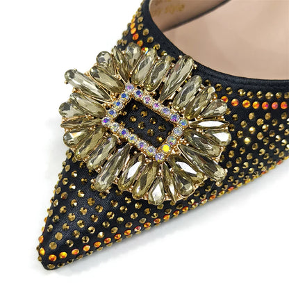Sapatos Elegantes de Festa Femininos Nigerianos com Salto Médio e Bolsa Combinando – Calçados da Moda de Bico Fino para Ocasiões Especiais