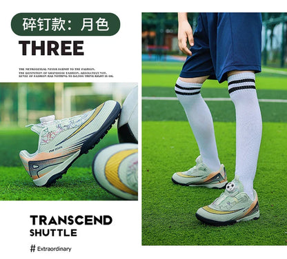 New Football Field Boots Boys Girls Indoor Society Football Shoes Futsal Non Slip Professional Fast Kids Soccer Cleats Sneaker