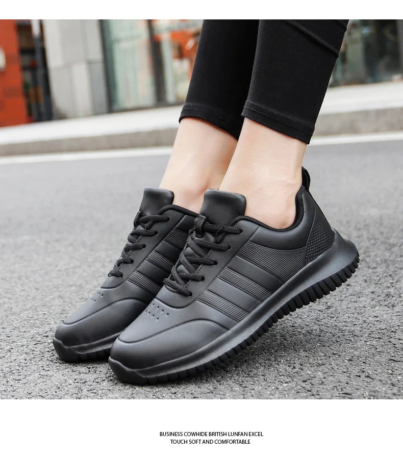 Causal Chef Shoes four Season new Lightweight Soft Sole Comfort Oil proof Men and Women's Chef Business Work Leather Shoe