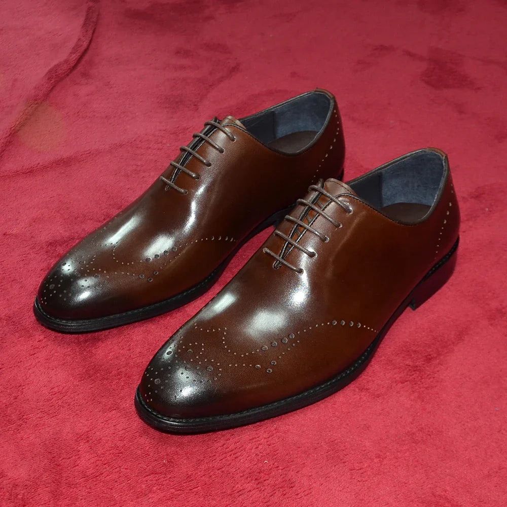 Italian Luxury Men's Dress Shoes Business Wedding Genuine Leather Mens Oxford Shoes Whole Cut Wingtip Brogue Formal Shoes Man