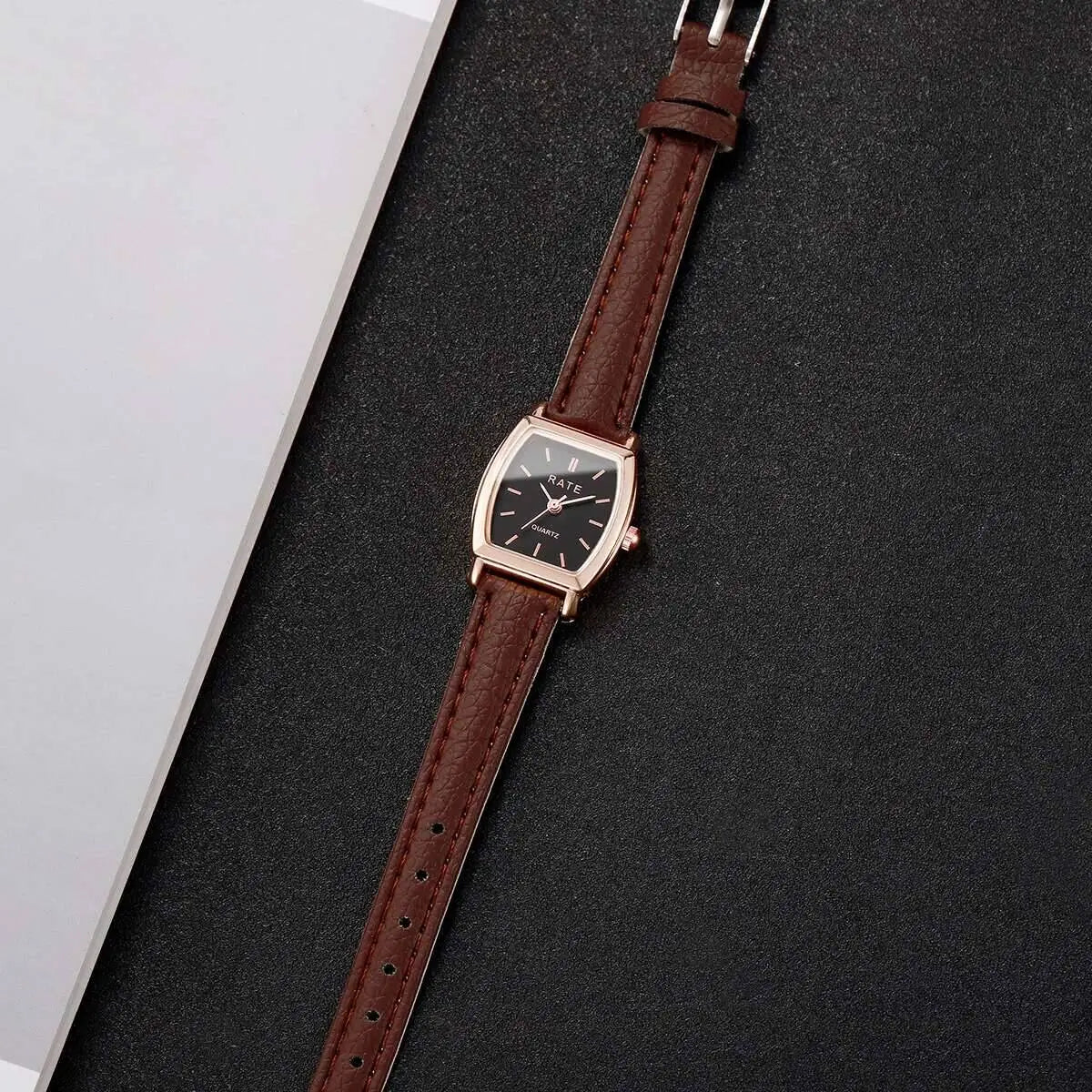 Fashion Women Watches Casual Small Dial Leather Strap Womens Quartz Watch Reloj Mujer Girls Clock（Without Box）