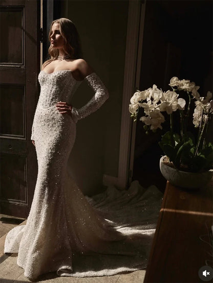 Customized White Mermaid Wedding Dresses Strapless Back Zip Bridal Gowns Elegant Detachable Sleeves Train Wedding Gowns