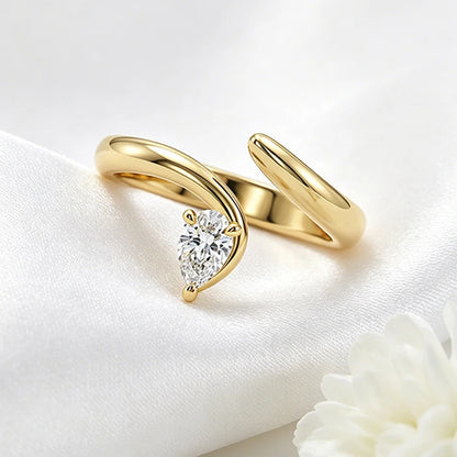 D VVS1 Pear Cut 0.5CT Moissanite Rings for Women Elegant Wedding Proposal Band S925 Sterling Silver Plated 18K Jewelry