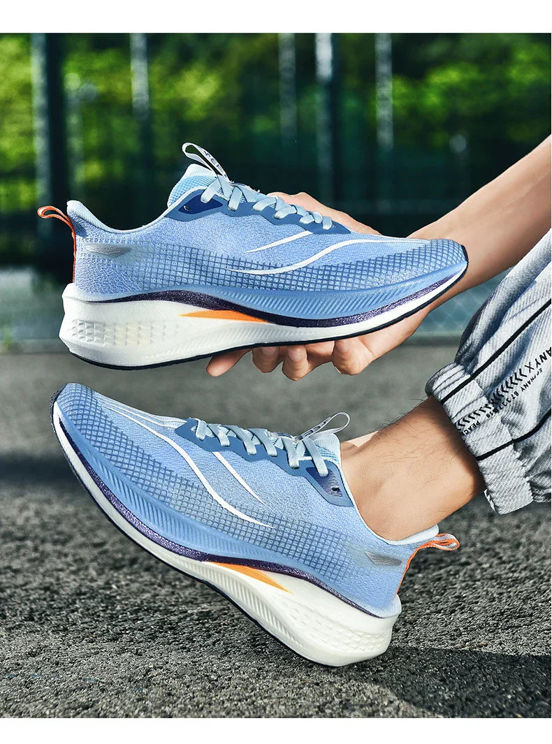 Sapatos de corrida esportivos casuais masculinos e femininos de moda com superfície de malha respirável, suporte de placa de carbono e sola de borracha resistente ao desgaste