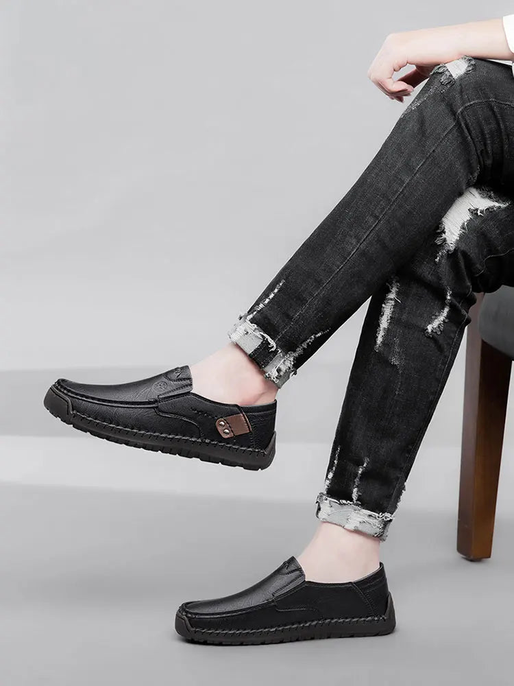 Men's Handmade Thick Rubber Bottom Breathable Casual Leather Shoes Classic Sewn Loafers Comfortable Leisure Footwear
