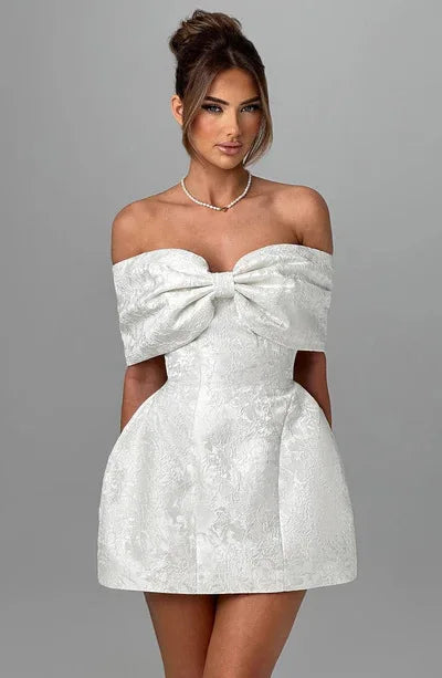 Fashionable And Sweet Slim Fit Jacquard Strapless Tie Bow One Shoulder Short Skirt American Sexy Temperament Solid Color Dresses