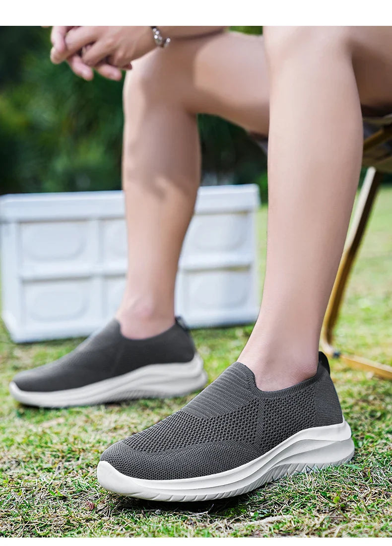 Men's Vulcanized Shoes Fashion Breathable Outdoor Mesh Casual Sneakers Lightweight Comfortable Men Tenis Masculino Walking Shoes