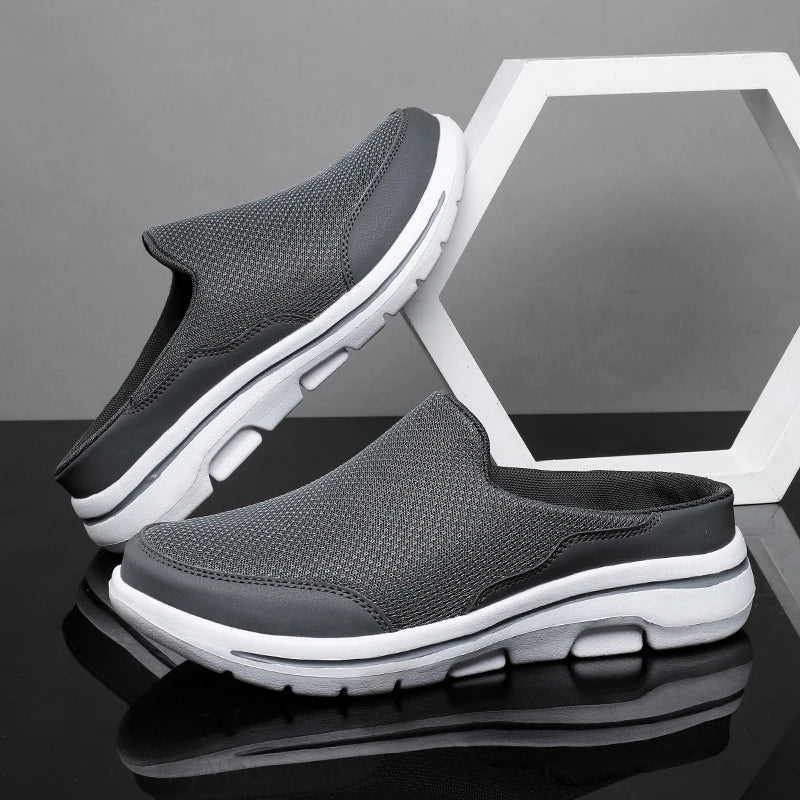 Men Slippers Summer Breathable Home Indoor Slippers Men Thick Bottom Slides Fashion Couple Walking Shoes