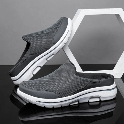 Men Slippers Summer Breathable Home Indoor Slippers Men Thick Bottom Slides Fashion Couple Walking Shoes