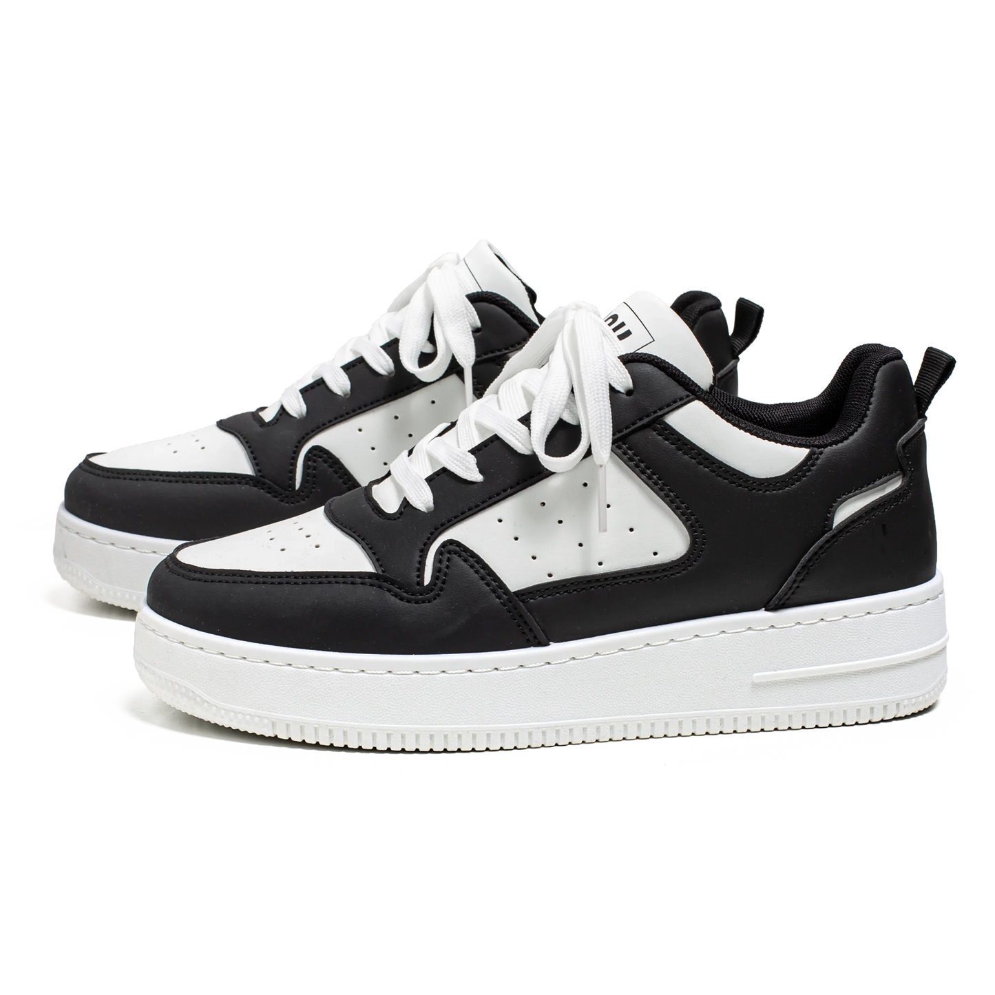 Sapatos Masculinos de Primavera e Verão, Tênis Respiráveis Novos, Sapatos Brancos com Sola Grossa da Moda Masculina e Versáteis, Tênis Esportivos e Casuais