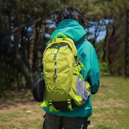 Outdoor Hiking Rucksack Backpack Mountaineering Bag for Men Women Sports Trekking Backpack Light Travel Camping