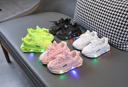 New LED Child Trainers 1-8Years Old Boy Girl Tennis Shoe Sport Shoe for Toddlers Glowing Kid Sneakers Kids Shoe