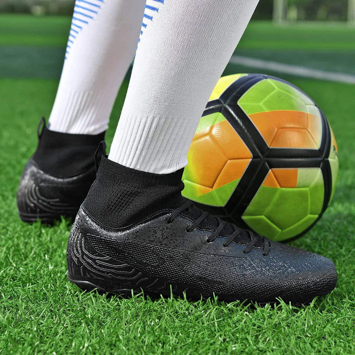 Men & Women TF Stud Football Boots, Anti-slip, Leather Material, Suitable for Student & Adult Training, Artificial & Natural Gra