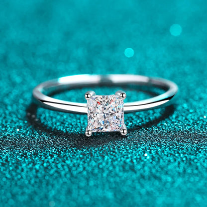 0.6 Carat Princess Moissanite Engagement Ring Women Proposal Bridal Rings Sterling Silver Wedding Band with Certificate