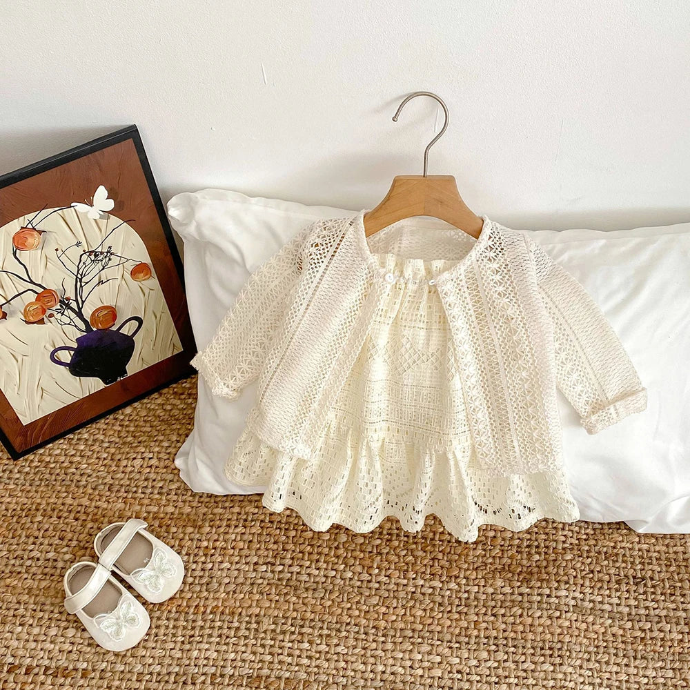 2025 New Summer Girls Lace Hollow Out Ruffled Straps Princess Dress Kids Party Dresses Baby Girls Fashion Summer Outfit