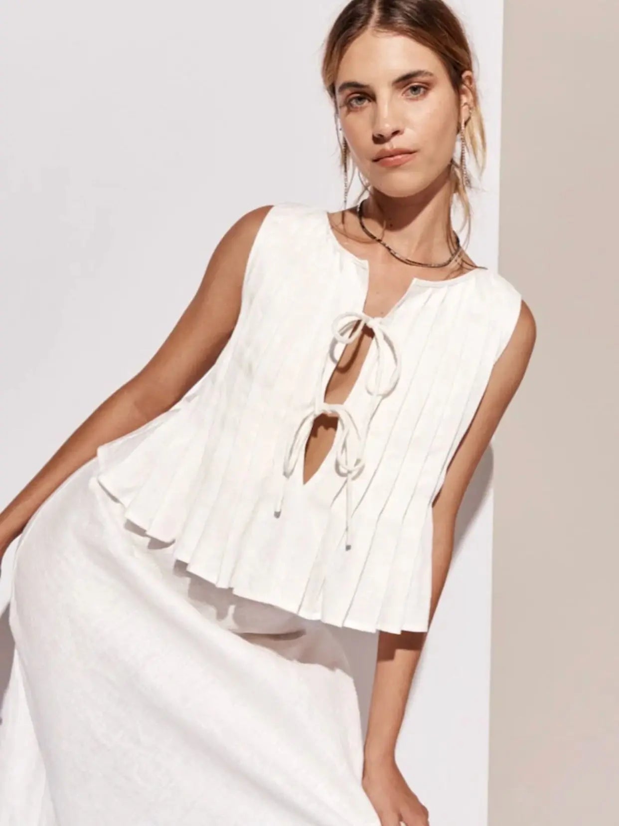 White Bandage Ribbed Tank Top Shirts For Women Hollow Out Sleeveless Slim Summer Fashion Vest Women's Lace-Up Vest Y2k Top