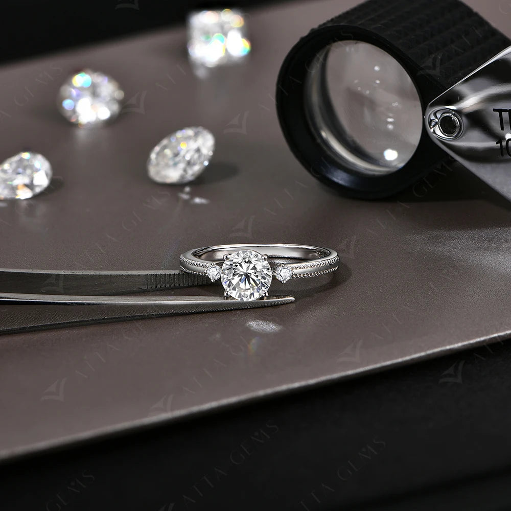 1CT 6.5mm Round Cut Moissanite Ring for Women 925 Silver 18K Gold Plated Bead Edge Design Engagement Party Jewelry Gift