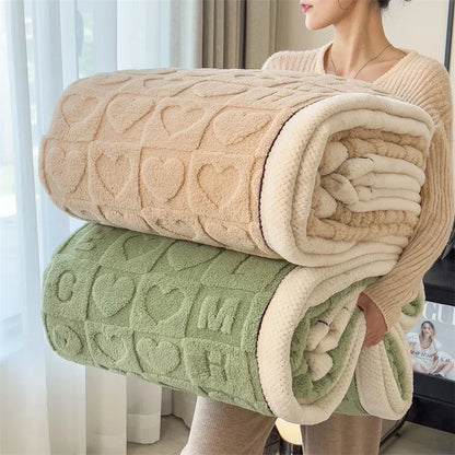 Winter Thick Lamb Fleece Blanket Solid Color Hibiscus Nap Blanket Coral Fleece Heart Shap Sofa Mat  A Grade Cotton Bed Sheets