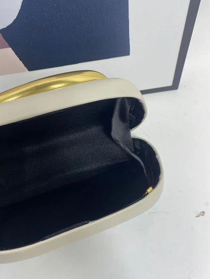 Big Gold Metal Closure Clutch Evening Bags For Women Luxury Designer Handbag And Purse Vintage Oval Box Chain Strap Shoulder