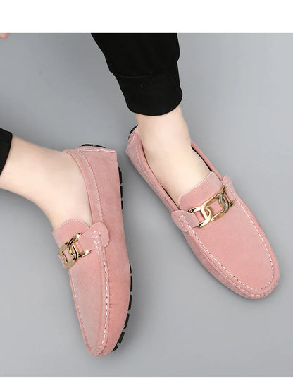 Sapatos Masculinos 2025 Novos Feitos à Mão Gorro Sola Macia Slip-On Casual Sapatos Preguiçosos Respiráveis ​​Trbottomy Mais Fáceis de Combinar Tamanho Grande
