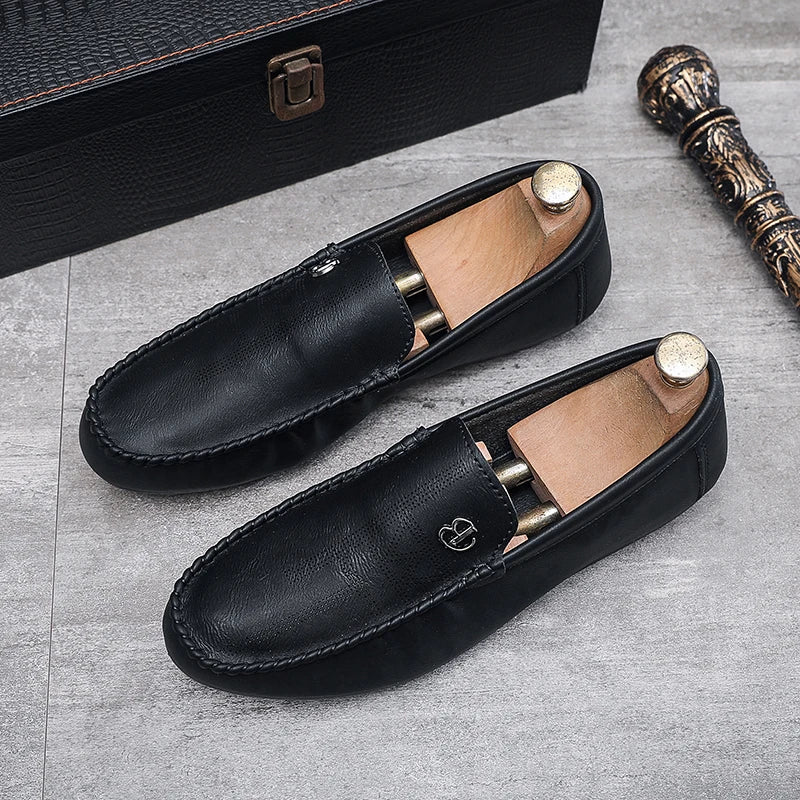 Men Casual Shoes Genuine Leather Luxury Brand Men Loafers Italian Moccasins Breathable Slip on Men Driving Shoes Chaussure Homme