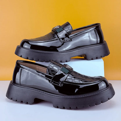 2026 Fashion Bee Design Men's Leather Shoes Thick Sole Luxury  Slip On Loafers Comfort Fashio Business Party Formal Dress Shoes