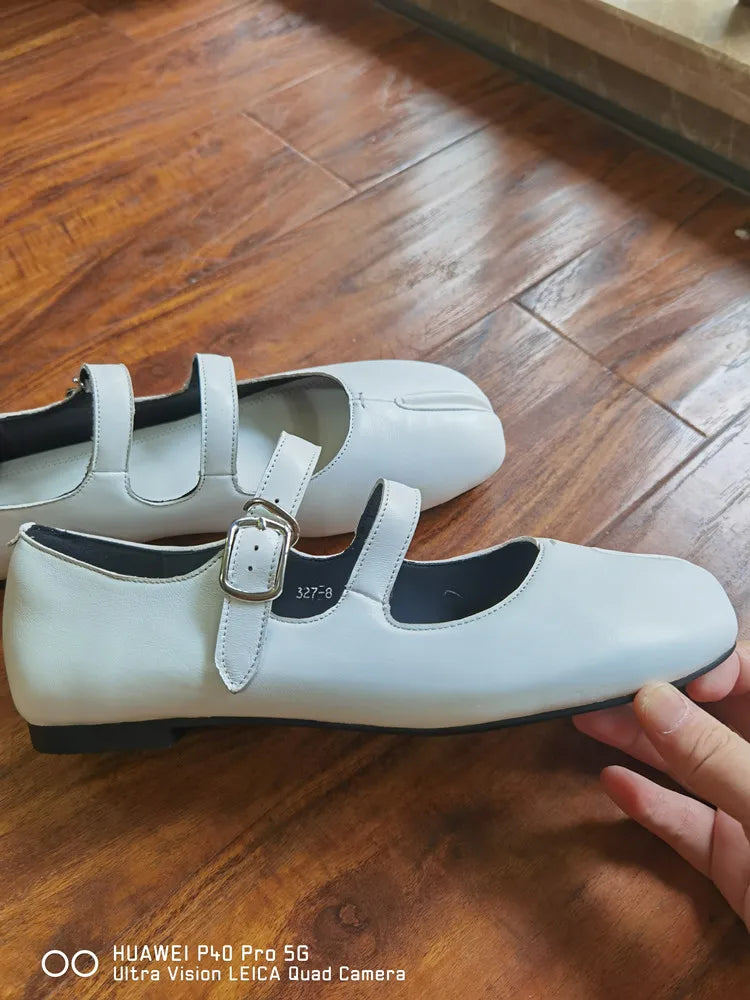Fashion Women's Shoes New High Quality Leather Split Toe Mary Jane Shoes Comfortable Low Heel Women Shoes Lolita