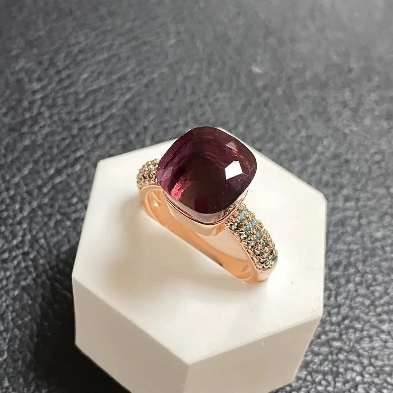 10.6mm Topaz Ring For Women Inlay Light Blue Zircon Candy Water Drop Crystal Ring Rose Gold Plated Jewelry Gift
