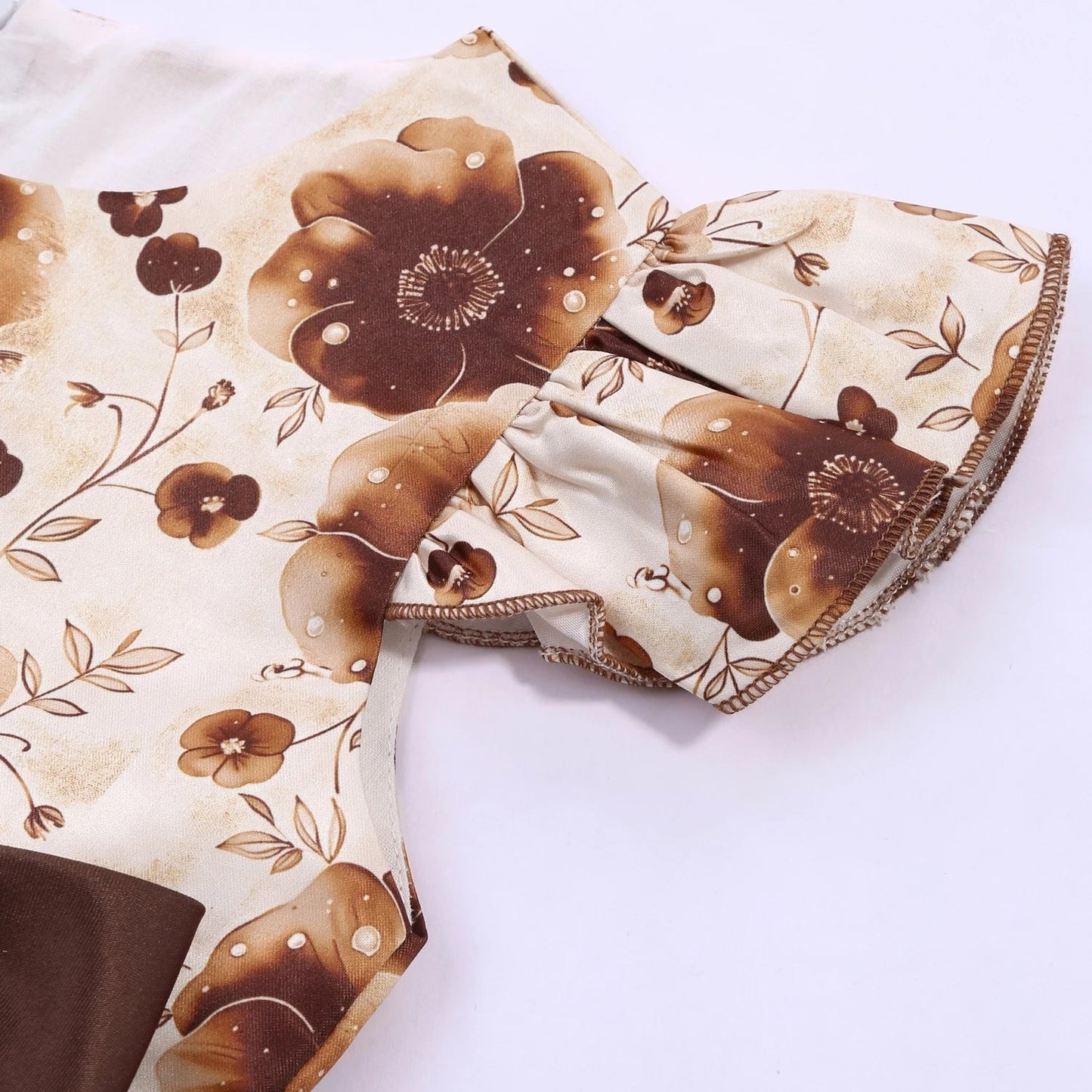 2026 summer new dress Europe and the United States small fly sleeve printed dress little girl host high-end performance clothing