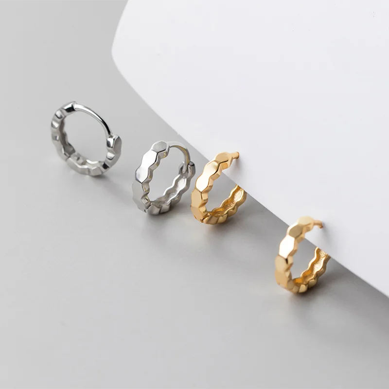 925 Sterling Silver Simple Geometric Faceted Huggies Ear Buckles for Women Fashion Charms Hoop Earrings Party Jewelry