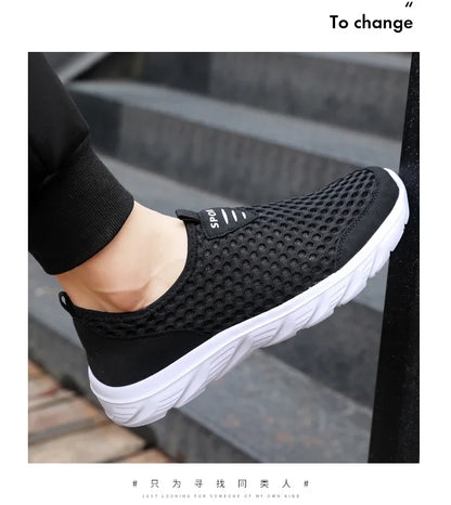 Lightweight Men Casual Shoes Breathable Slip on Male Casual Sneakers Anti-slip Men's Flats Outdoor Walking Shoes Size 39-46