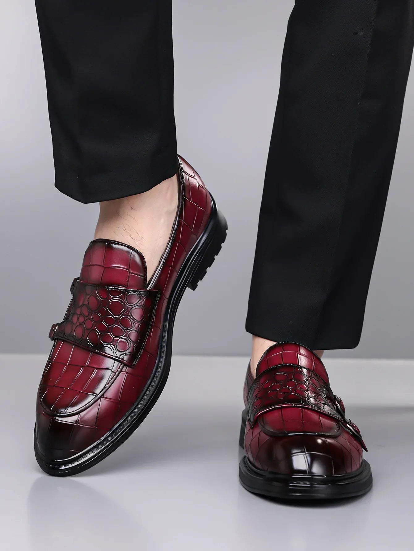 Classic Leather Men's Loafer Shoes Slip-on Double Buckles Green Black Shoes Wedding Party Formal Shoes for Men Zapatillas Male