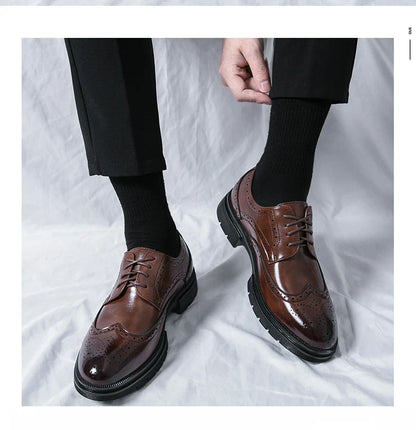 Brown Handmade Leather Men 2026 Oxford Shoes Black Leather Man Formal Classic Brogue Business Shoes Chaussure Homme