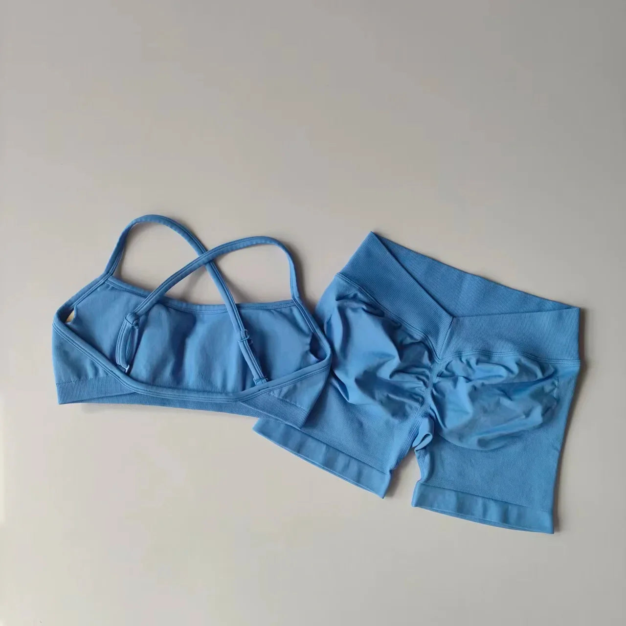 Seamless 2PCS Leggings Set Women Seamless Yoga Set High Waist Scrunch Butt Shorts With Halter Sports Bras Workout Gym Suit Set