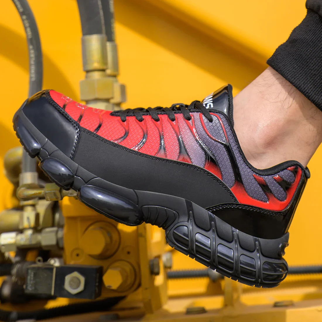 Men Work Sneakers Safety Shoes Indestructible Anti-smash Puncture-proof Protective Shoes Anti Shock Boots Steel Toe Shoes