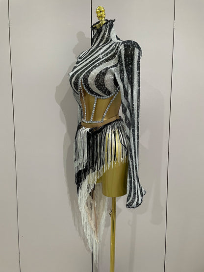 2025 New Shiny Diamond Sequin Tassels Sexy Mesh Long Sleeved Two Piece Set Women Evening Birthday paty Nightclub Stage Costume