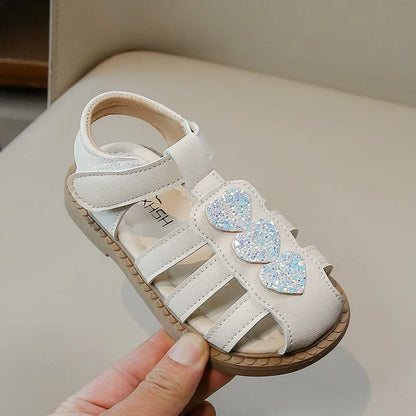 Kid Shoes Children Sandals Bling Heart-shape Summer Girl Princess Shoe Flat Heel Sandals Children Girls Performance Shoes I03022