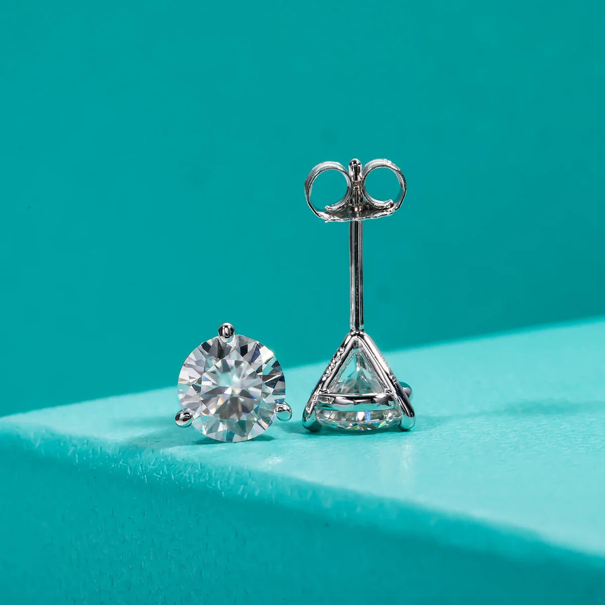 2cttw D Color Moissanite Diamond Stud Earrings  925 Sterling Silver Classic Earrings Jewelry Wholesale