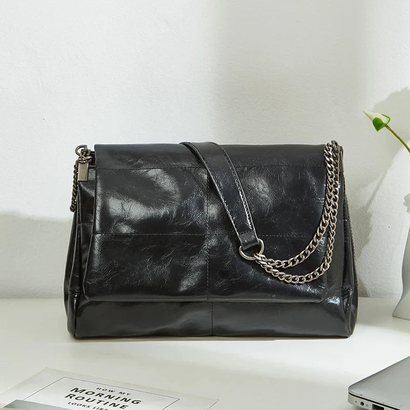 Women's Fashion Metal Chain Shoulder Crossbody Bag, Simple Classic Pu Sewing Bag, Solid Color Flip Messenger Bag, Classic Busine