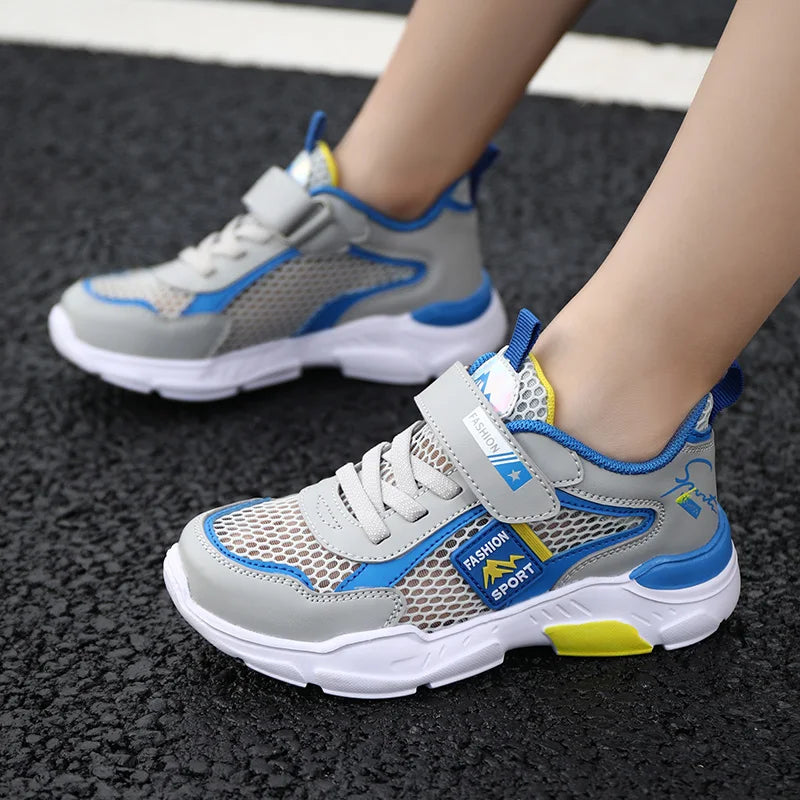 Kids Fashion Mesh Running Shoes Youngsters Teens Casual Walking Students Sneakers Breathable Soft Children Outdoor Sports Tennis