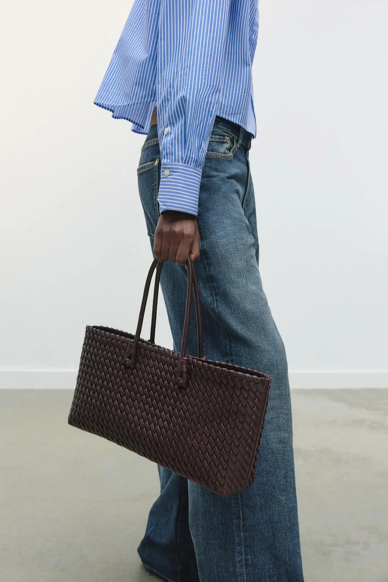 ELONGATED WOVEN SHOPPER BAG Fashionable Top Handle Tote Bag, Women's Shoulder Handbags Luxury Design for Everyday Style