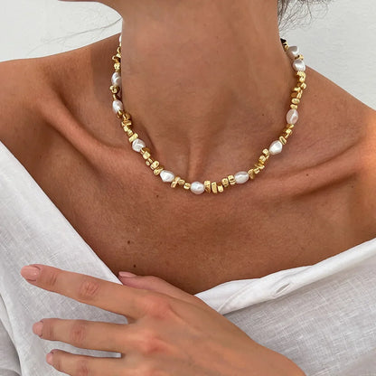 Elegant Irregular Imitation Pearl Beads Necklace for Women Vintage Party Wedding Tassels Choker Fashion Jewelry Accessories Gift