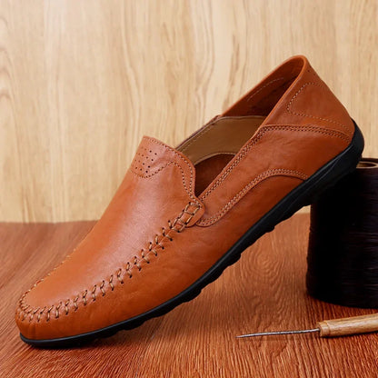 Genuine Leather Men Casual Shoes Luxury Brand Designer Men Loafers Moccasins Breathable Slip on Male Boat Shoes Plus Size 37-47