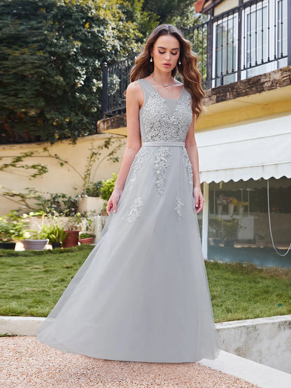 Exquisite Lace Tulle Evening Dress Illusion Soft Net Collar Sleeveless V-Backless Gowns Slim A-line Floor-length Prom Dresses