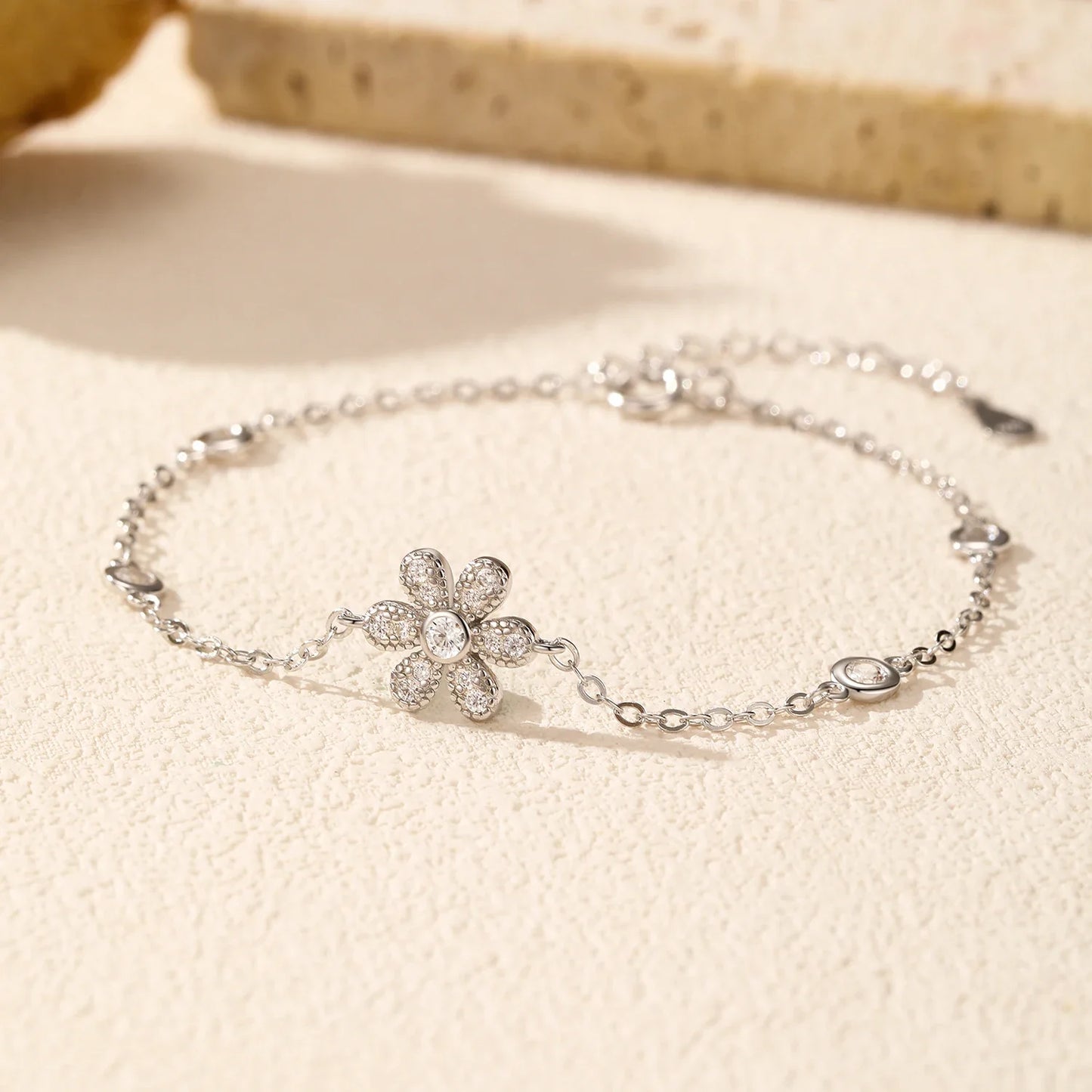 925 Sterling Silver Elegant Sparkling Flower Clear CZ Charms Simple Bracelet Fashion Link Chain For Women Fine Jewelry