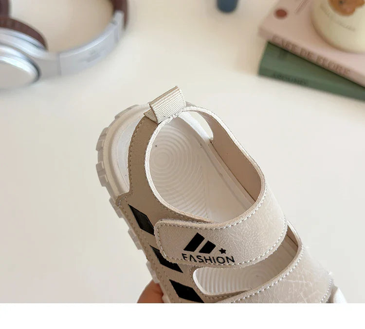 Kids Sandals Children Summer Beach Shoes for Boys Girls Toddlers Little Boy Sandals Fashion 2025 New Toes-covered Anti-kick Soft