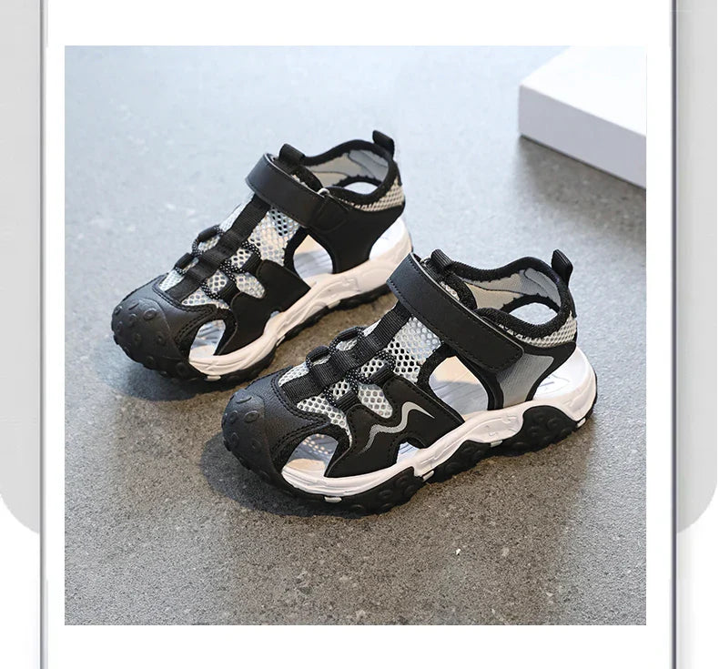 Children Sandals Summer Boys Barefoot Shoes Outdoor Water Sneakers Non-slip Fashion New Sports Sandals for Boy 4-12 Years
