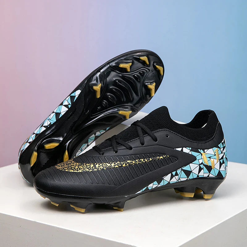 New Kid Match Boys Professional Non-Slip Comfortable Football Boots Sneakers Match Soccer Shoes Outdoor Sports Shoes Unisex