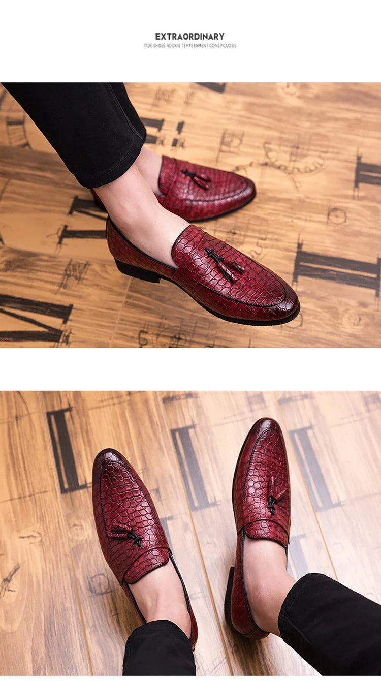 Mens British Loafers Solid Color Pointed Toe Tassel Slip On Classic Fashion Business Casual Formal Wedding Dress Shoes for Men